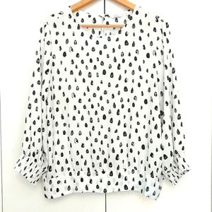 🌔White polkadot pattern top